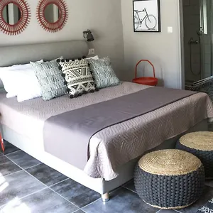Yasemi Superb Two Floor Appartement