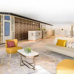 **** Hotel The Royal Pacific & Towers China